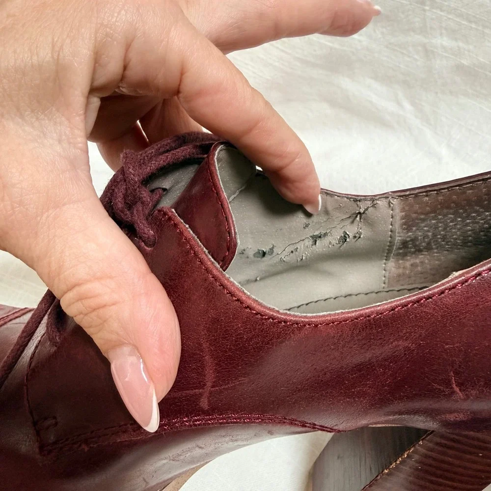 Hinge Leather Oxford Heels 8.5 Burgundy Lace Up Cap Toe Stacked Block Heel